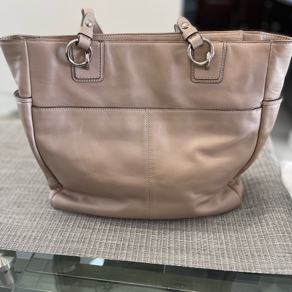 Coach Handbag - Picture 2 of 10